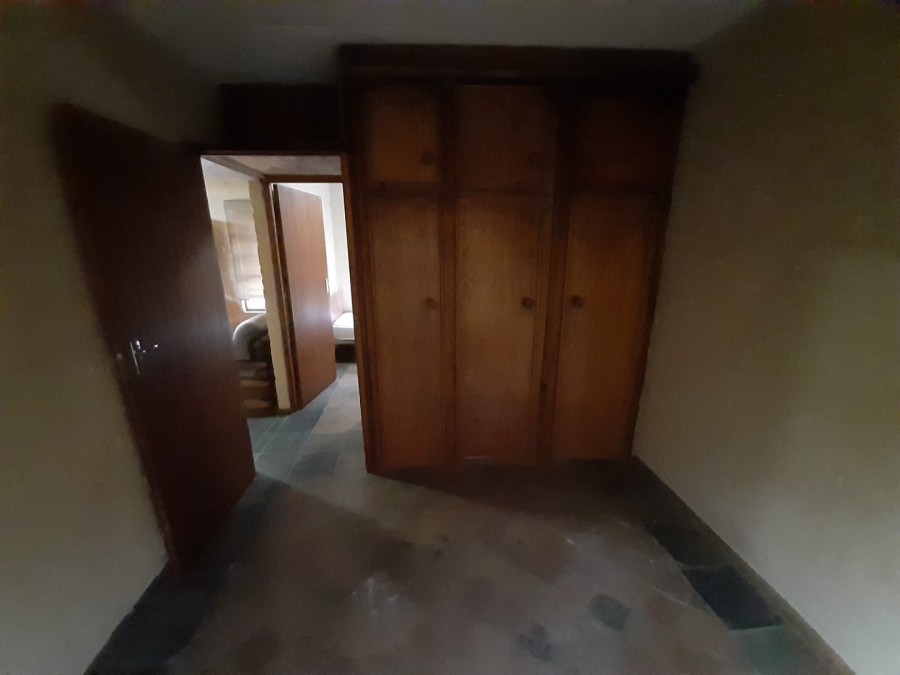 2 Bedroom Property for Sale in Kannoniers Park North West